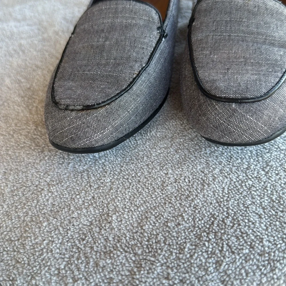 Clarks‎ Artisian loafers women’s size 7.5 7 1/2 Clark’s Keesha Luca Gray Slip-On